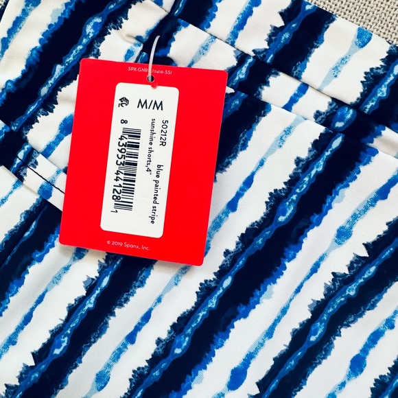 Spanx 4” Painted Stripe Sunshine Shorts New - Picture 5 of 8